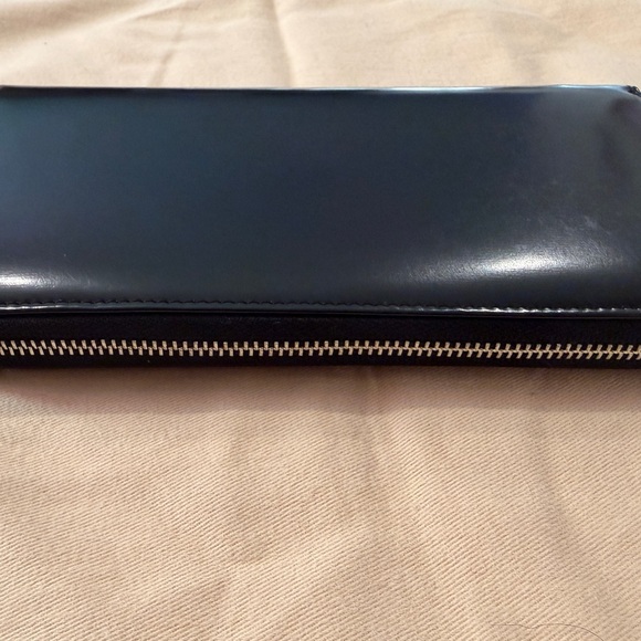 Anya Hindmarch London Black Leather Zip Around Wallet 7.5” Continental Designer main image 13